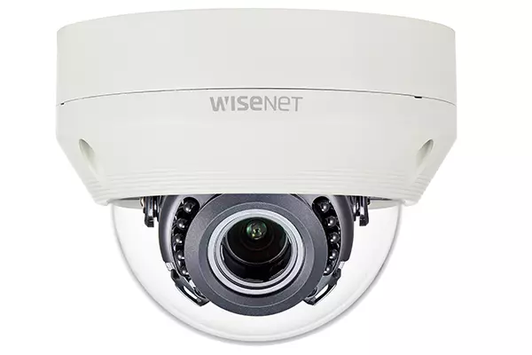 Lắp đặt camera tân phú Camera Dome Ahd 4.0 Megapixel Wisenet HCV-7020RA                                                                                          