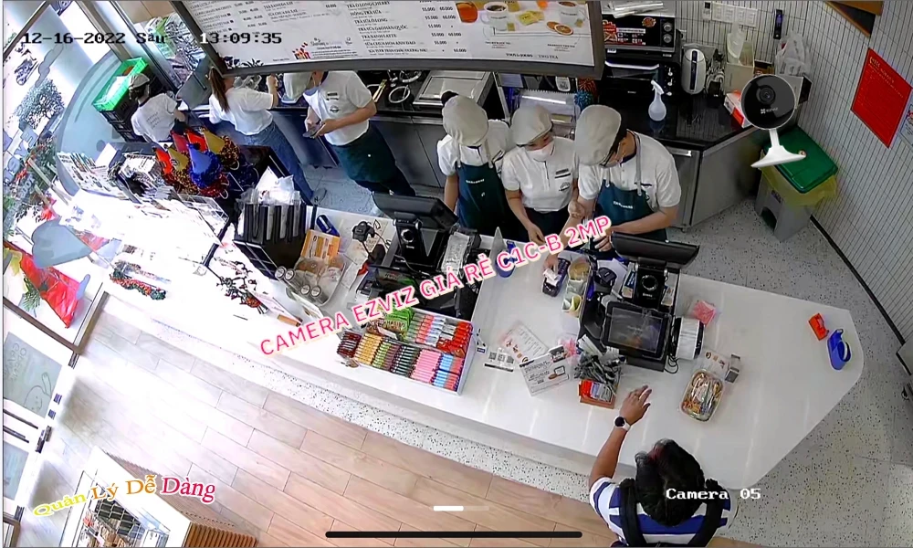 C1C-B 2MP Wifi Không Dây Camera Giám Sát Giá rẻ C1C-B 2MP Wifi Không Dây Camera Giám Sát Giá rẻ